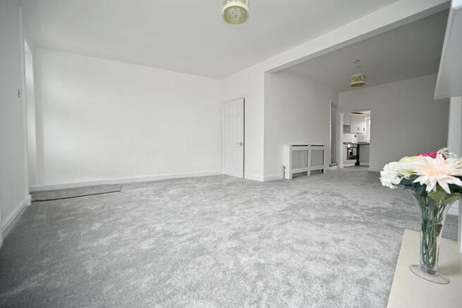 3 bed End of Terrace for sale Image 5