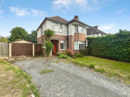 West Avenue, Farnham, Surrey, GU9