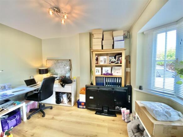 Study/ Dining Room