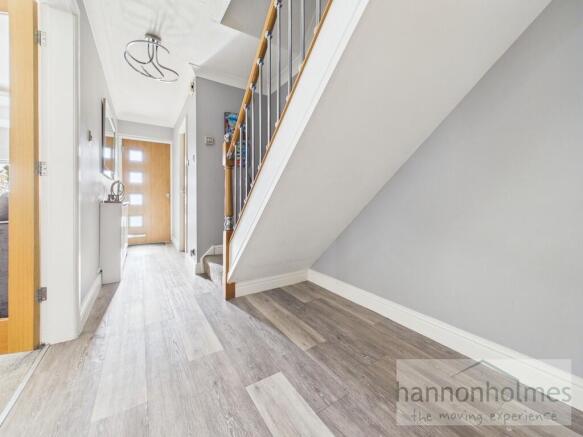 Kentsford Drive, Radcliffe, Manchester photo 4
