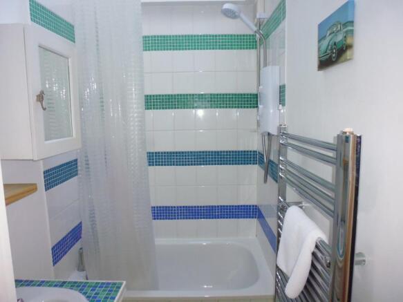 Cottage Bathroom