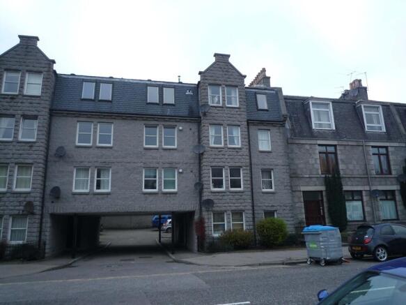 HOLBURNST632DC