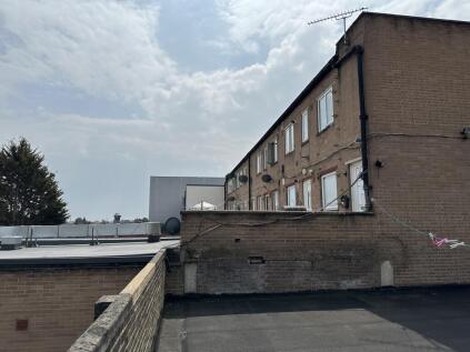 398B Farnham Road, Slough, Berkshire SL2 1JD