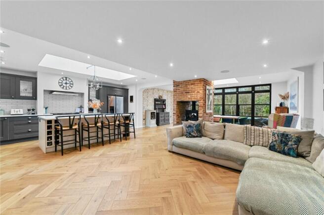 Kitchen Family Room
