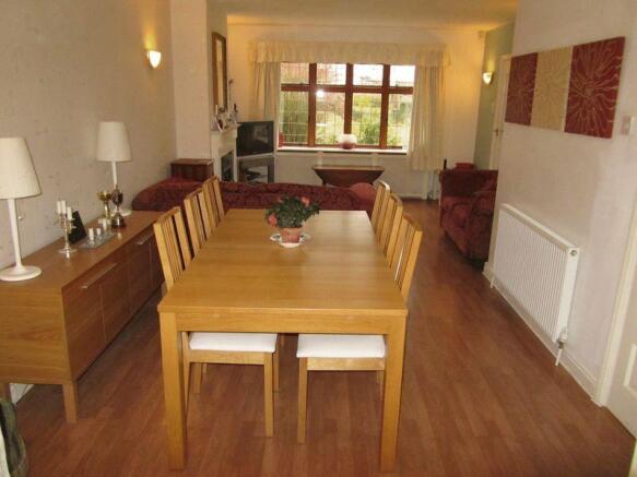 DINING AREA 1