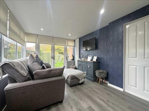 3 bed House for sale Image 11