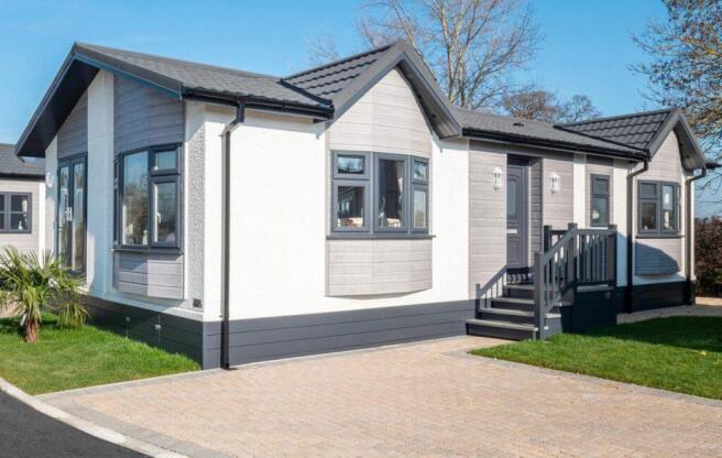 22 Sharpes Way Exterior 1.jpg