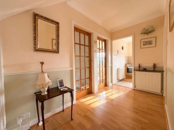 3 bed Semi-Detached Bungalow for sale Image 11