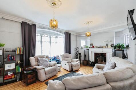 Stephen Street, Lytham St. Annes, FY8