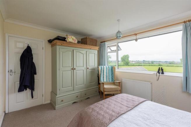Manor Park 18 Bedroom 1-2.jpg