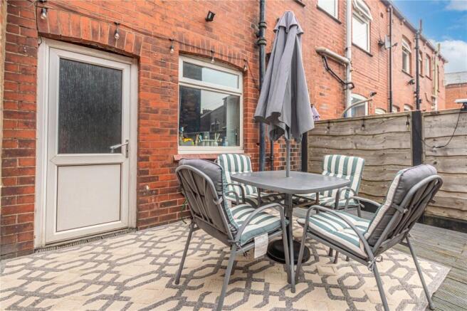 2 bed Terraced for sale Image 11