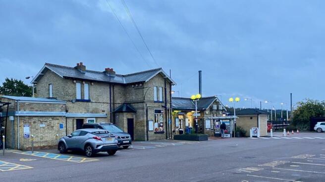 Sandy Train Station