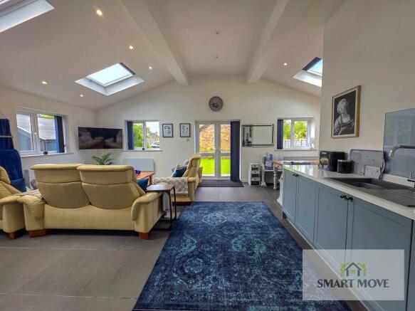 Kitchen Family Room