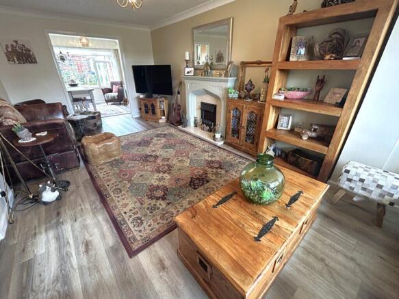 3 bed Detached for sale Image 5