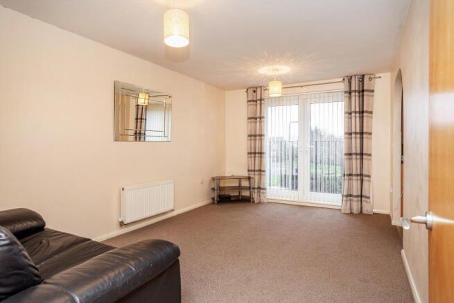 2 bed Flat to rent Image 4