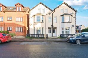 Flat 4, 38, Craven Road, Newbury RG14 5NJ