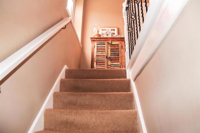 011-Stairs.jpg