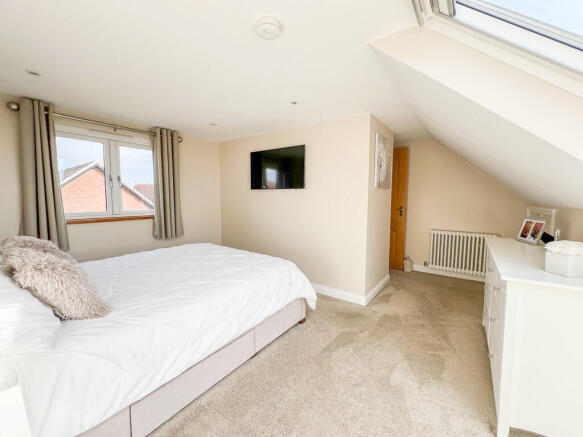 bed 1 2