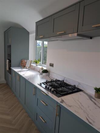 3 bed Semi-Detached for sale Image 12