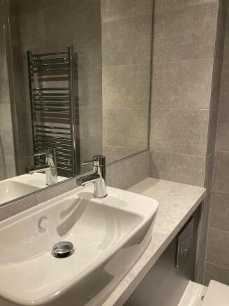 1 bed Flat to rent Image 5