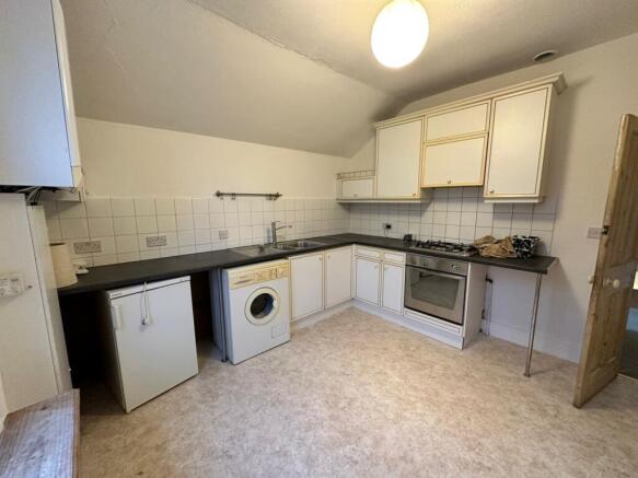 76a Kitchen