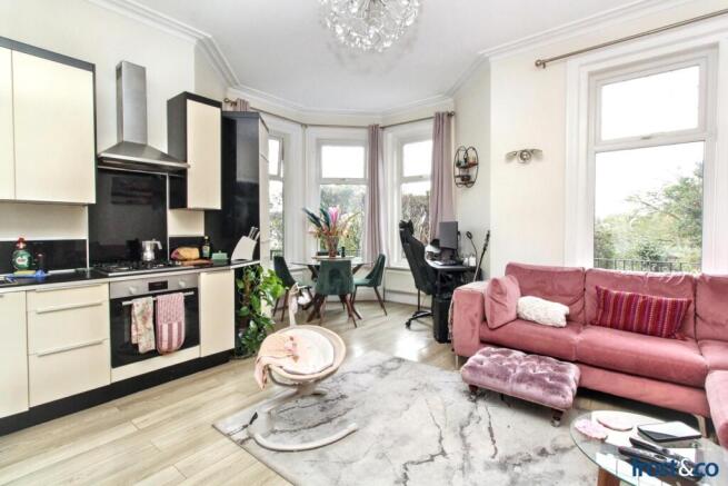 Lounge to Dining
