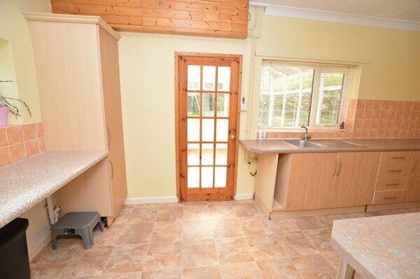 breakfast/kitchen