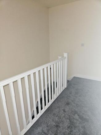 1 bed Semi-Detached to rent Image 5