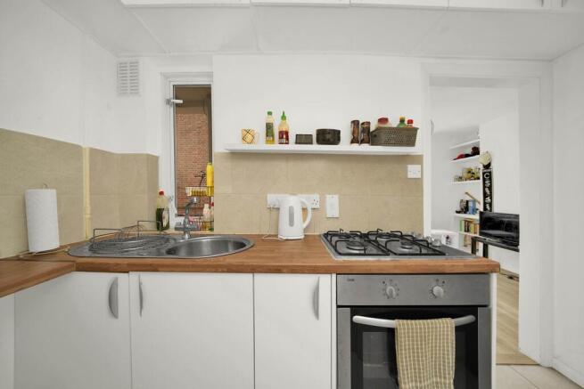 Photo 11