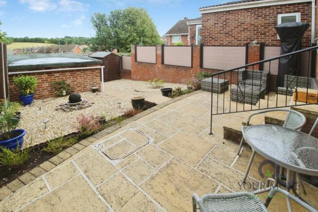 3 bed Semi-Detached for sale Image 6