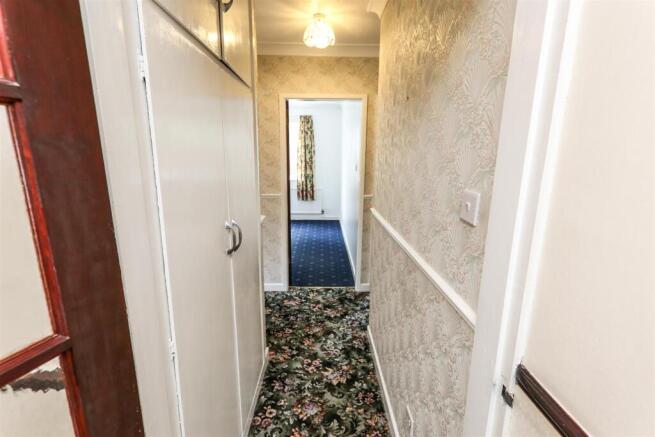 3 bed Detached Bungalow for sale Image 11
