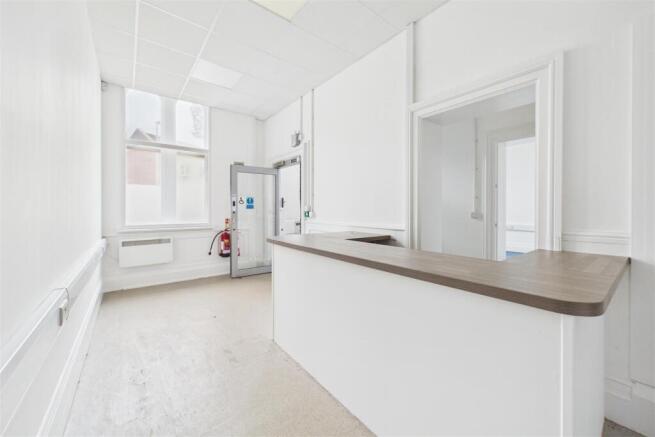 3 x FLATS + DEVELOPMENT | HIGHBRIDGE TA9 photo 4