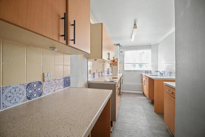 25 Lightwood, Bracknell, Berkshire, RG12 0TR
