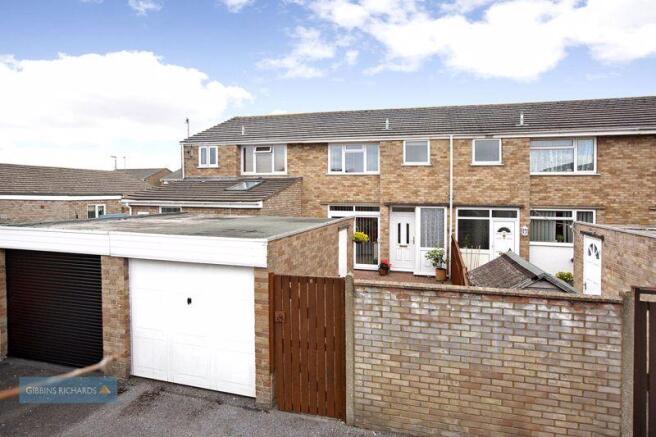 Garage / Front