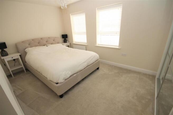 main bedroom 1.jpg