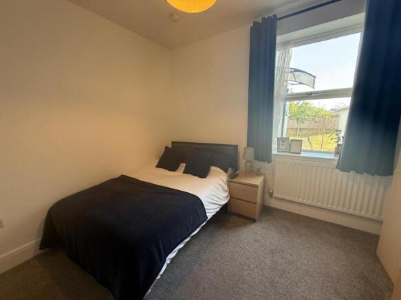 31 West hill rm 2 1.jpeg