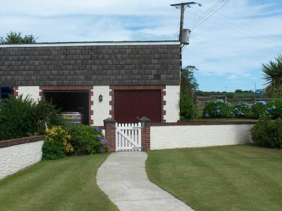 Garden & Garage