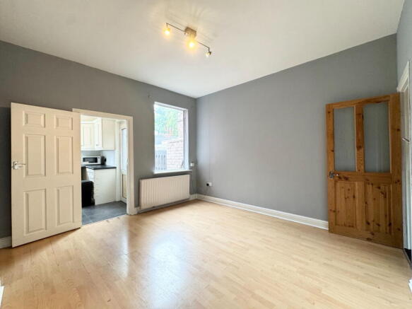 2 bed Terraced for sale Image 4
