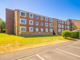 12, Carisbrooke Court, Station Approach, Sutton SM2 7BN