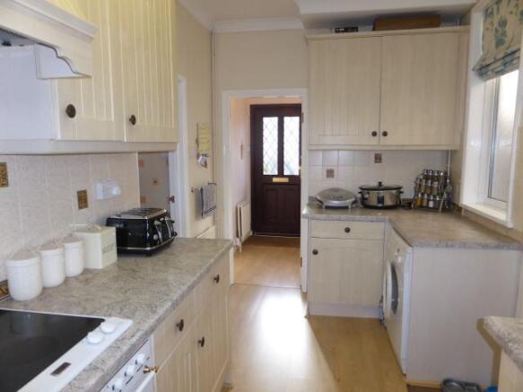 KITCHEN SHOT 2