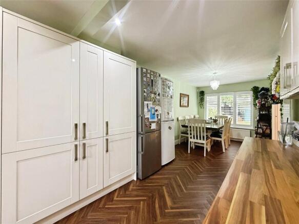 The Brambles, Crowthorne, Berkshire photo 4