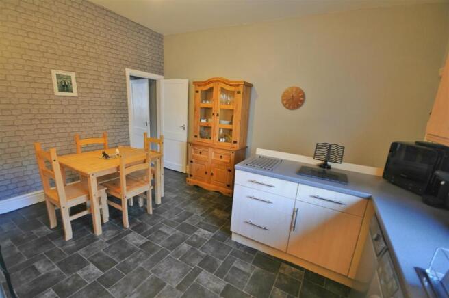 Dining kitchen