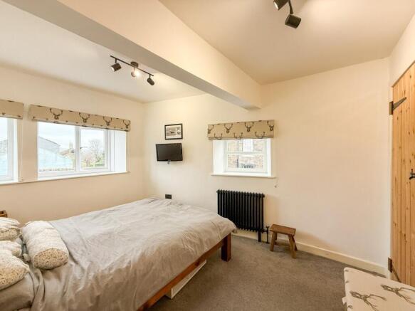 2 bed Cottage for sale Image 7
