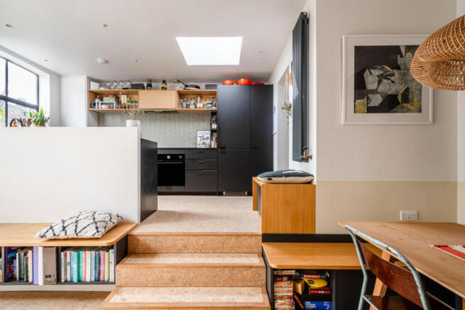 Blurton Road, E5 photo 4