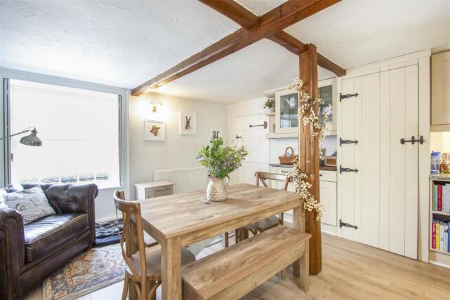 Kitchen Diner3.jpg