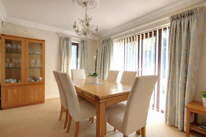 3 bed Detached for sale Image 6