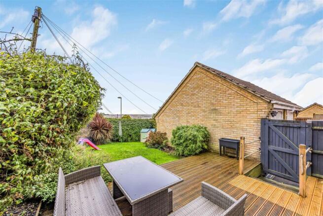1 Caer Peris View, Portchester-Small-PorticoMarket