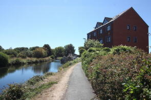 Flat 62, River Meadows, Water Lane, Exeter EX2 8BD