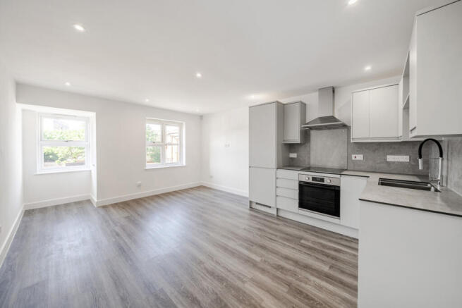 Lounge/Kitchen