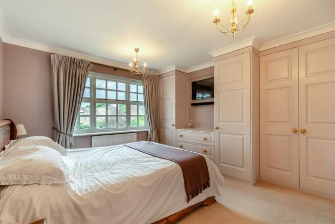 8559106-interior23.jpg